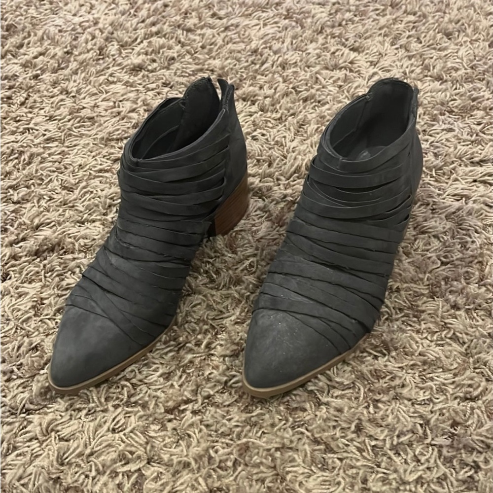 Women’s booties